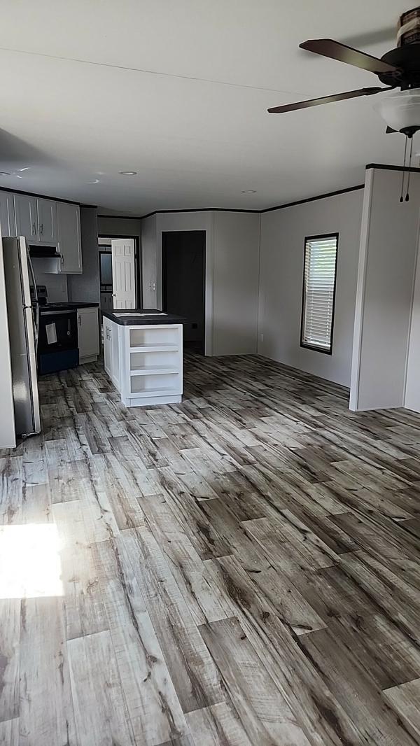 2025 Fleetwood Landmark Mobile Home