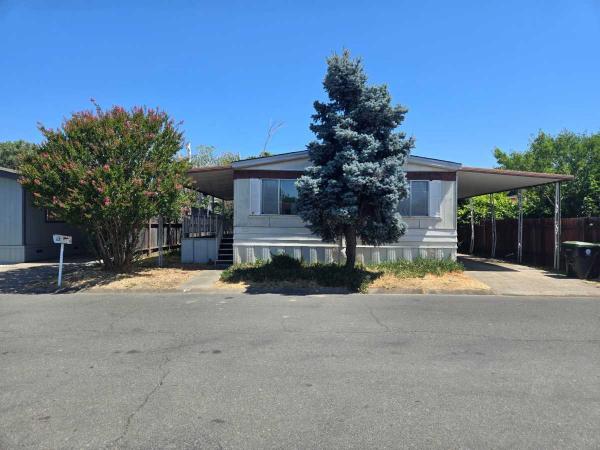  Mobile Home For Sale