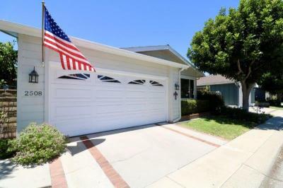 Photo 3 of 49 of home located at 2508 View Lake #160 Santa Ana, CA 92705