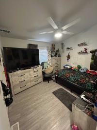 2003 Skyline Oak Manor 9711-CT Manufactured Home