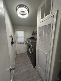 2003 Skyline Oak Manor 9711-CT Manufactured Home