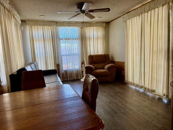 1987 Cavco CAVCO Mobile Home