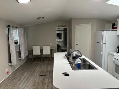 Photo 4 of 14 of home located at 43233 Bordeaux Ave. #692 Sterling Heights, MI 48314