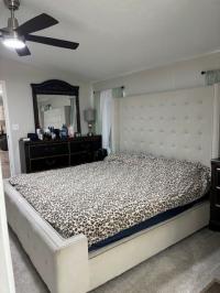 2000 Skyline Manufactured Home