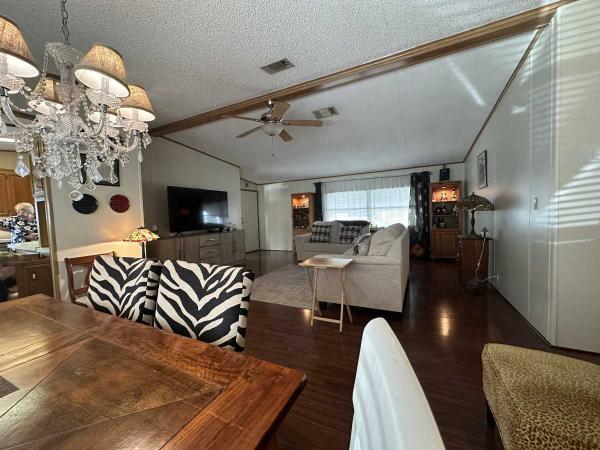1987 Palm Harbor Manufactured Home