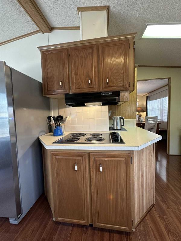 1987 Palm Harbor Manufactured Home