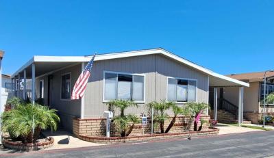 Photo 4 of 53 of home located at 134 Pecan Lane Fountain Valley, CA 92708