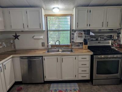 Mobile Home at 203 Greyfield Dr Lancaster, PA 17603