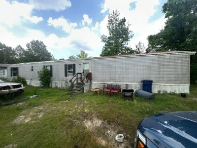 Mobile Home at 594 Monument Rd Strong, AR 71765