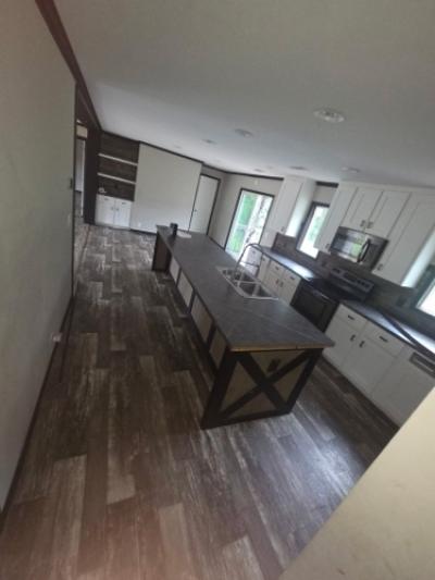 Photo 3 of 6 of home located at 1160 Old Liberty Rd McComb, MS 39648