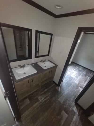 Photo 5 of 6 of home located at 1160 Old Liberty Rd McComb, MS 39648