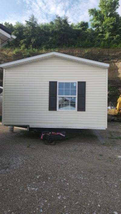 Mobile Home at Prichards Grayson, KY 41143
