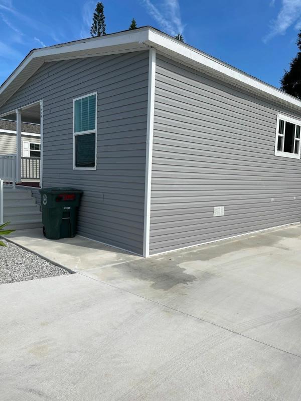 2024 Clayton Homes Inc Community Series Mobile Home