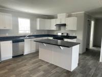 2026 Champion RAPB2860H32174-4BR Mobile Home