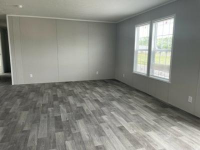 Photo 4 of 5 of home located at 668 Basswood Court Flint, MI 48506
