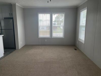Photo 5 of 5 of home located at 101 Woodlot Court Flint, MI 48506