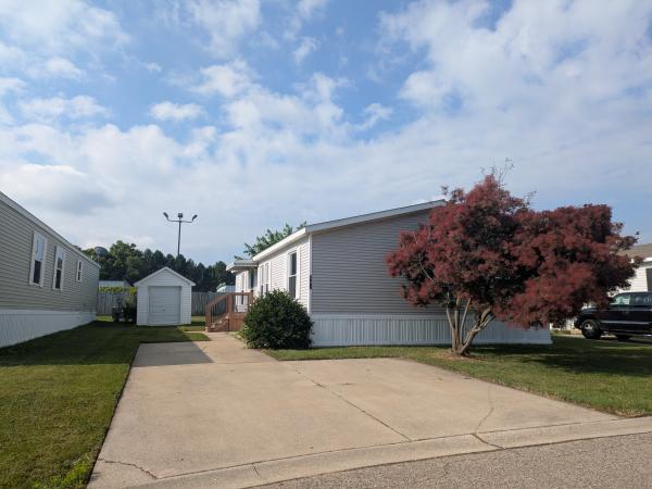 1999 Four Seasons Mobile Home For Sale
