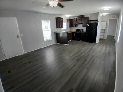 Photo 4 of 15 of home located at 1400 Banana Road, #36 Lakeland, FL 33810