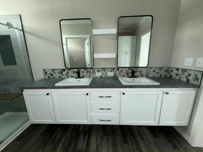 Photo 2 of 20 of home located at 3519 Campari Drive (Site 0128) Ellenton, FL 34222