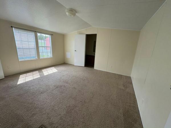 2002 Cappaert Manufactured Housing Inc Big Foot 2761 Manufactured Home