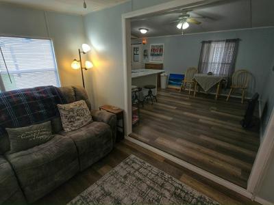 Photo 5 of 17 of home located at 613 Dogwood Cir. Wildwood, FL 34785