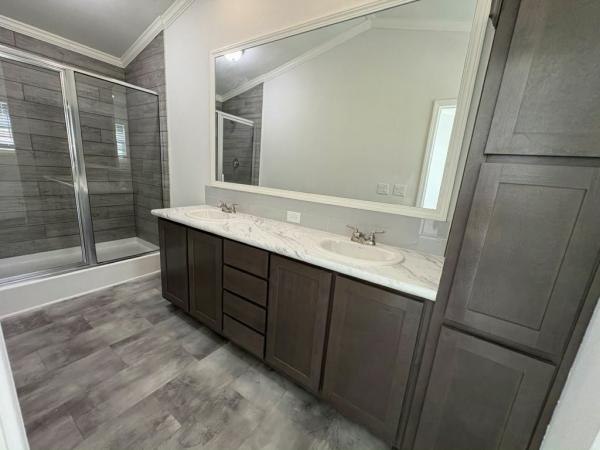 2023 Oak Creek Homes Eagle +4 Manufactured Home