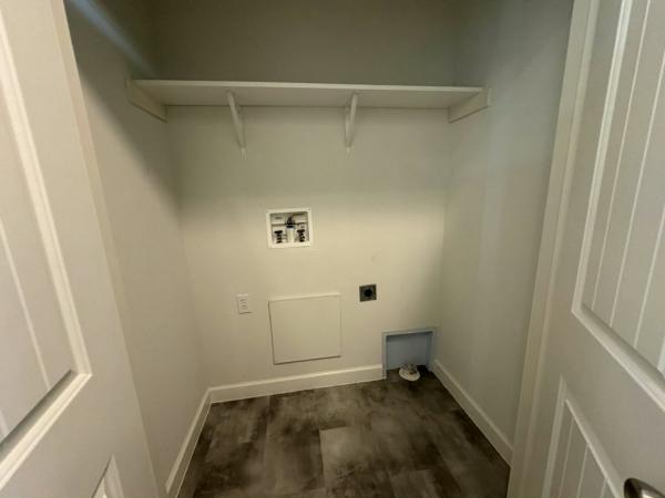 2023 Oak Creek Homes Eagle +4 Manufactured Home