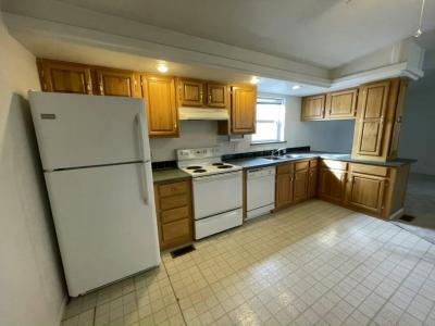 Photo 5 of 20 of home located at 3405 Sinton Road #68 Colorado Springs, CO 80907