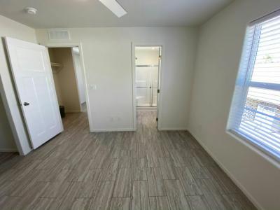 Photo 4 of 11 of home located at 7300 N. 51st Ave L-289 Glendale, AZ 85301