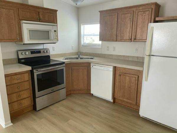 2011 Nobiltiy Sunflower Mobile Home
