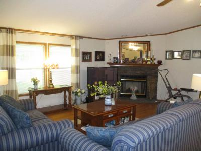 Mobile Home at 23044 Egnew Dr Clinton Township, MI 48036