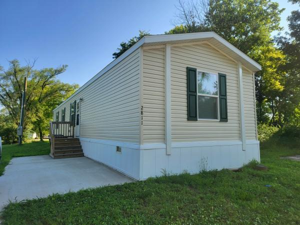 Photo 1 of 2 of home located at 2811 Groveland Street Middletown, OH 45042