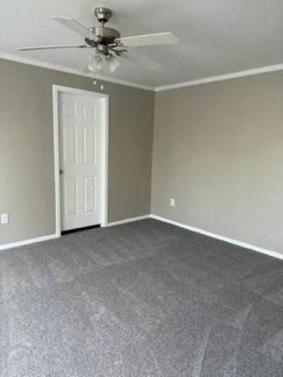 Mobile Home at 2390 W Moore Avenue #M11 Terrell, TX 75160