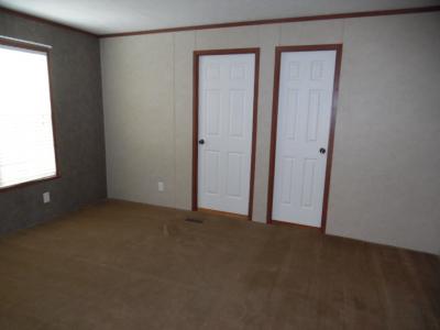 Photo 5 of 9 of home located at 2919 Apple Tree Elkhart, IN 46514