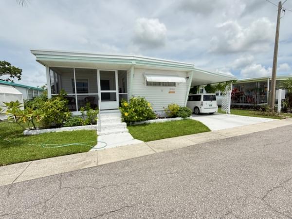 Photo 1 of 2 of home located at 1415 Main Street #465 Dunedin, FL 34698