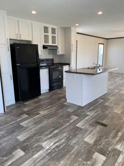 Photo 3 of 10 of home located at 569 Aspen Drive Old Monroe, MO 63369