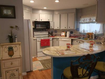 Photo 4 of 8 of home located at 7300 20th St, Lot 178 Vero Beach, FL 32966