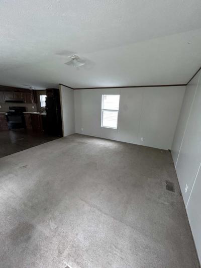 Photo 4 of 14 of home located at 708 Greenbriar Lane Almont, MI 48003