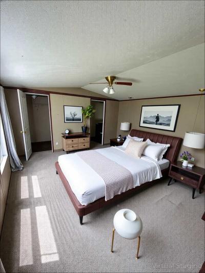 Photo 3 of 14 of home located at 708 Greenbriar Lane Almont, MI 48003