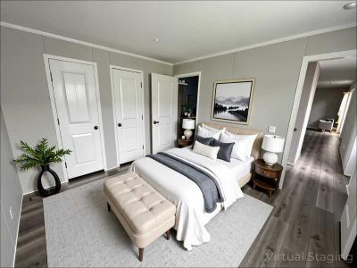 Photo 3 of 19 of home located at 666 Ascot Circle Almont, MI 48003