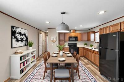 Photo 2 of 19 of home located at 2607 Thornbury Lane Almont, MI 48003