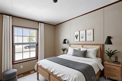 Photo 5 of 18 of home located at 2803 Viewfield Lane Almont, MI 48003