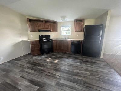 Photo 3 of 19 of home located at 783 Amherst Lane Almont, MI 48003