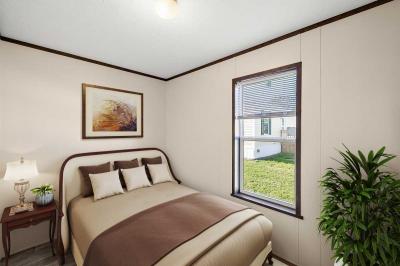 Photo 4 of 20 of home located at 733 Ascot Circle Almont, MI 48003