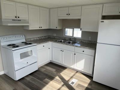 Photo 2 of 7 of home located at 101 Oakhill Ridge Rd Valrico, FL 33594