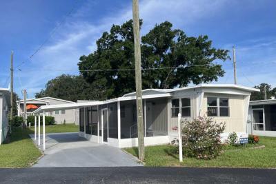 Mobile Home at 101 Oakhill Ridge Rd Valrico, FL 33594