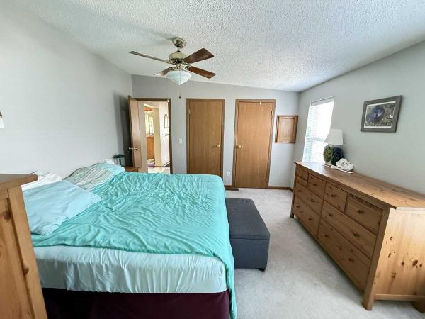 1993 SHAMROCK REGENCY Manufactured Home
