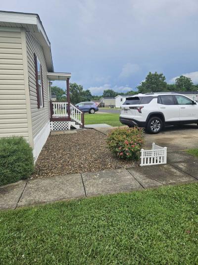Photo 2 of 56 of home located at 287 Valentine Drive Martinsburg, WV 25405