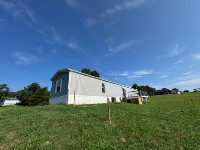Photo 2 of 12 of home located at 200 Gardner Rd Philadelphia, TN 37846
