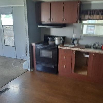 Photo 2 of 6 of home located at 10 Kennedy Circle Henderson, KY 42420